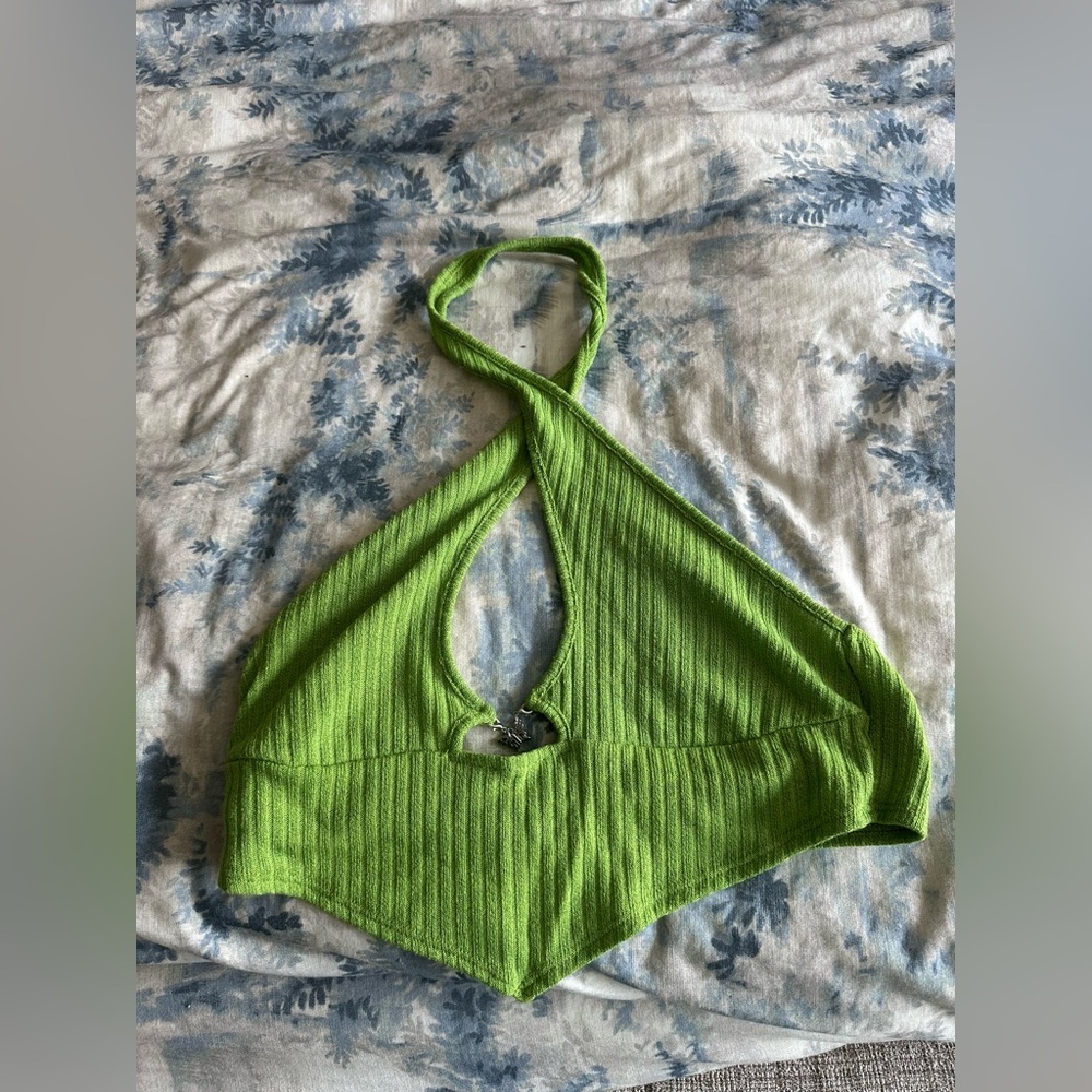 Green Rib-Knit Cross Neck Halter Top with Butterfly Charm Detail Size L